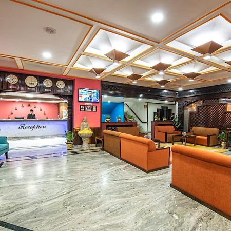 Hotel Nirvana By Luxury International Paklihwa Экстерьер фото