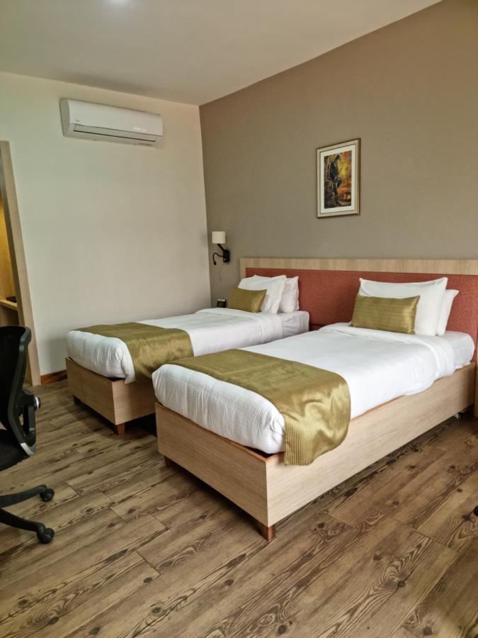 Hotel Nirvana By Luxury International Paklihwa Экстерьер фото